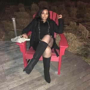 Meet your Posher, Linda